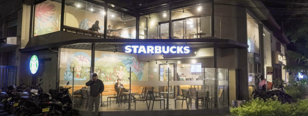 Starbucks se suma a la Feria de las Flores 2026 con nuevas bebidas y una activación especial en Medellín